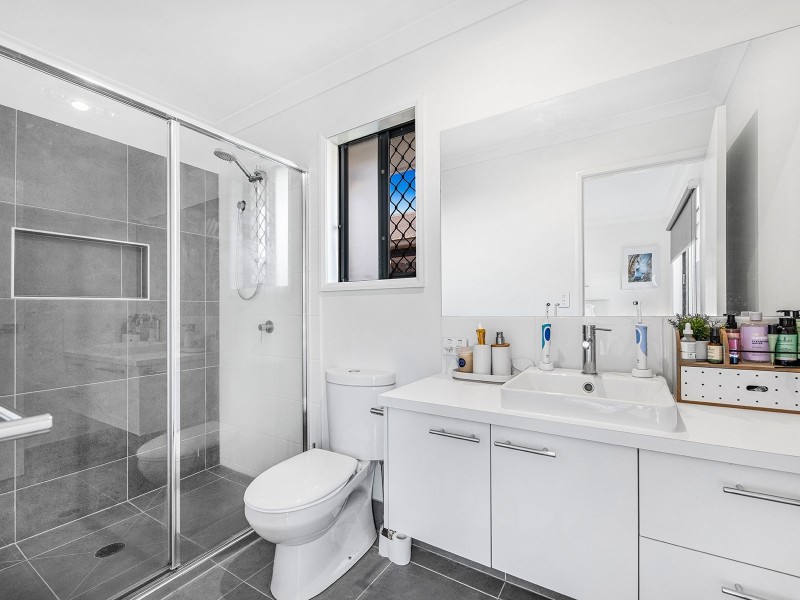 13 Hibiscus Cl, Ellen Grove QLD 4078