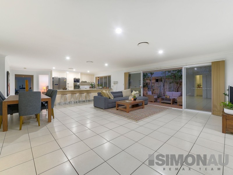 52 Semper Place, Calamvale QLD 4116