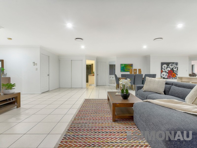 52 Semper Place, Calamvale QLD 4116