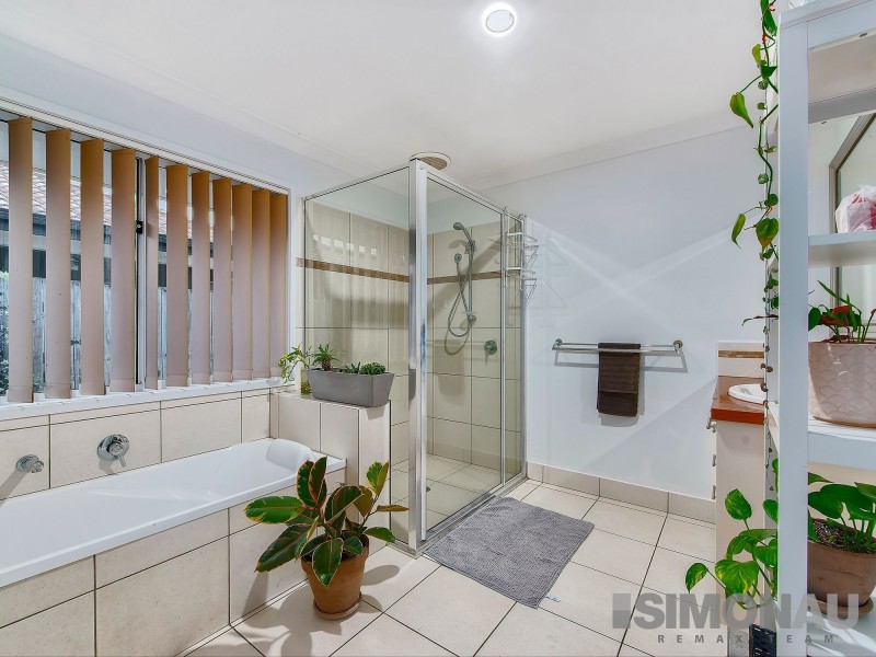 52 Semper Place, Calamvale QLD 4116