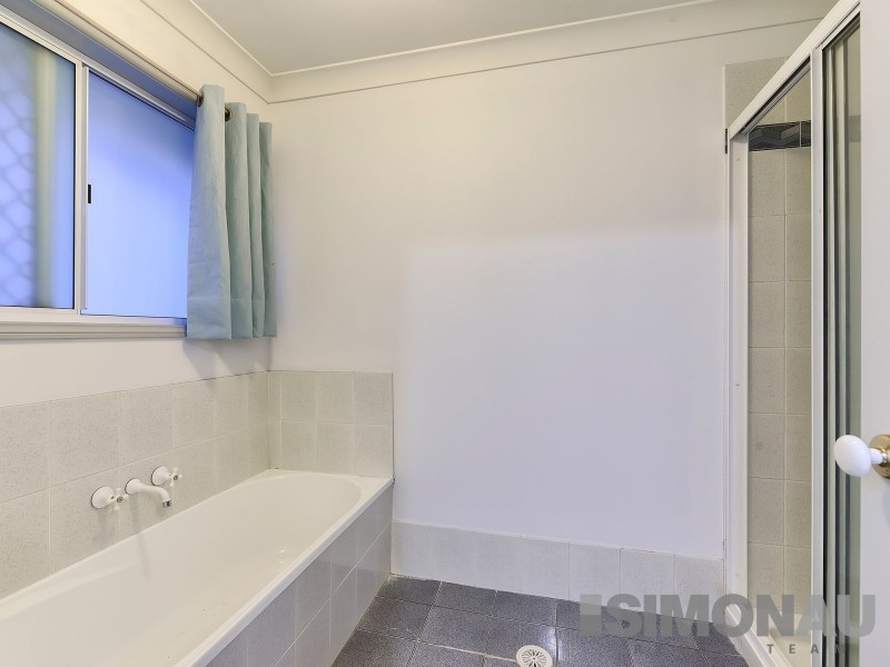 22 Yewleaf Place, Calamvale QLD 4116