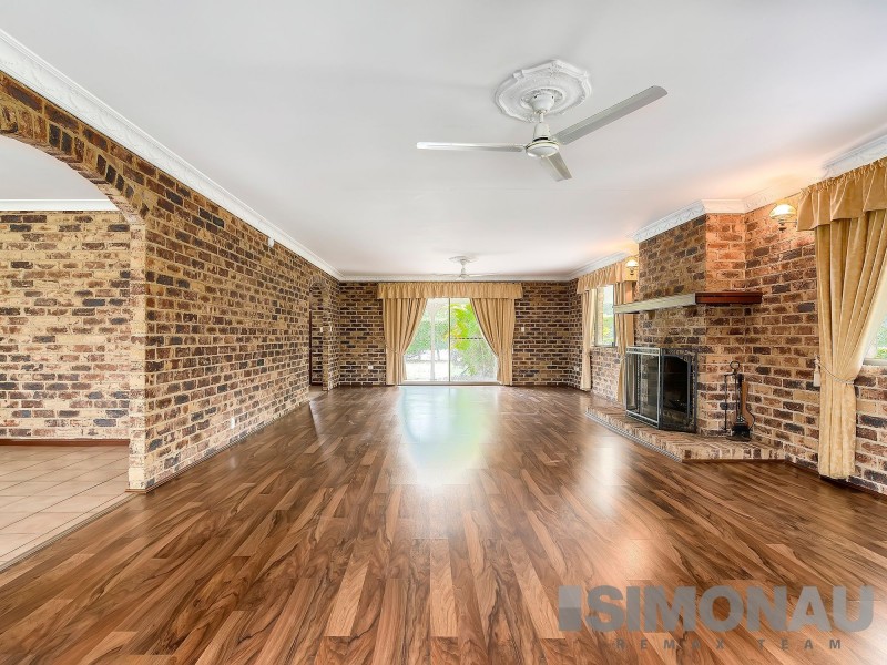 119 Talinga Drive, Park Ridge QLD 4125