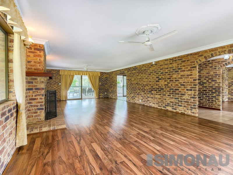 119 Talinga Drive, Park Ridge QLD 4125