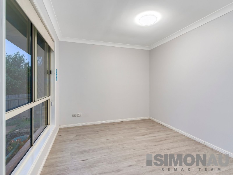 6 Shelduck Place, Calamvale QLD 4116