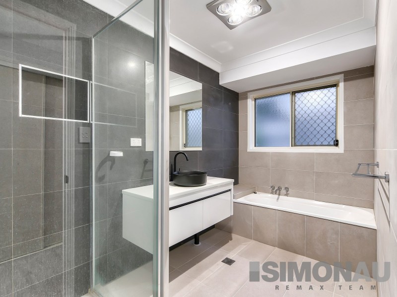 6 Shelduck Place, Calamvale QLD 4116