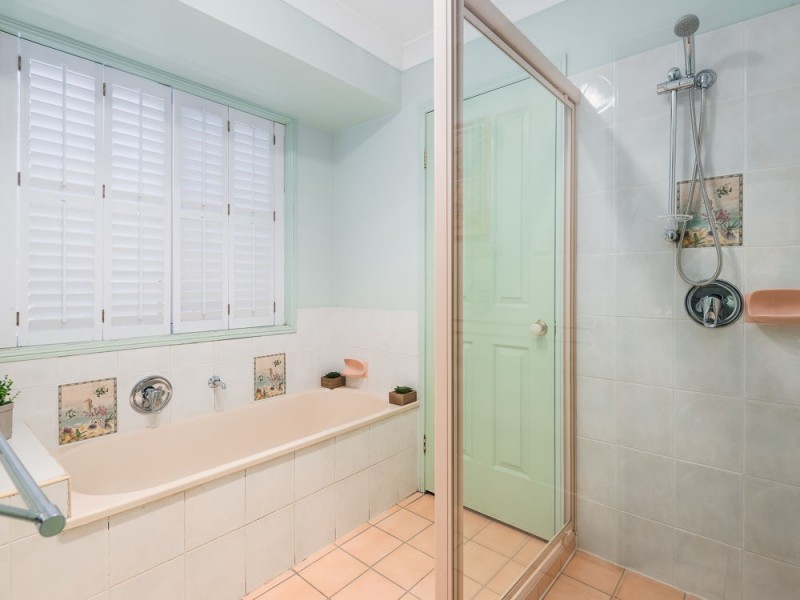 115-127 HONEYEATER DRIVE, Greenbank QLD 4124