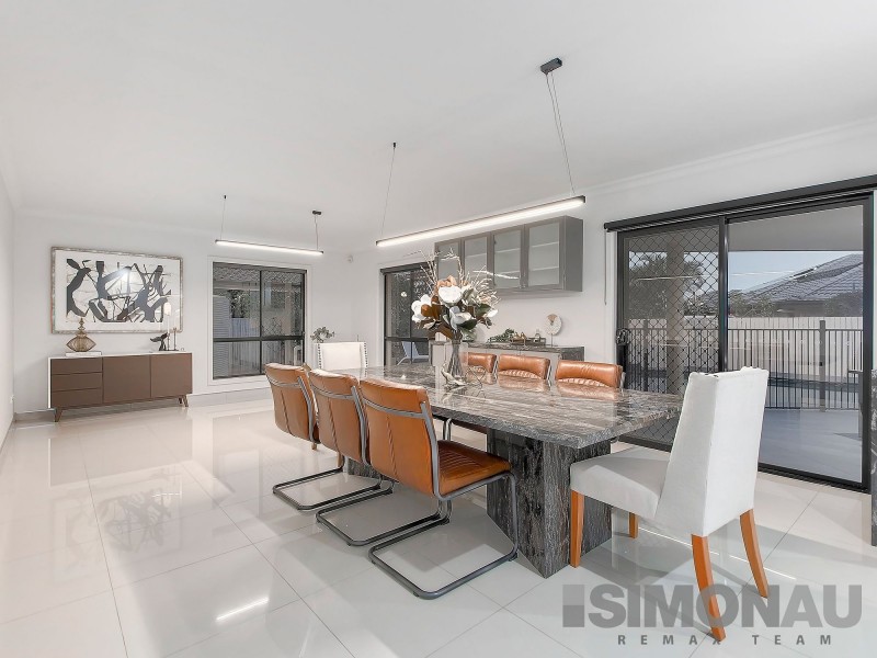 73 Stiller Drive, Kuraby QLD 4112