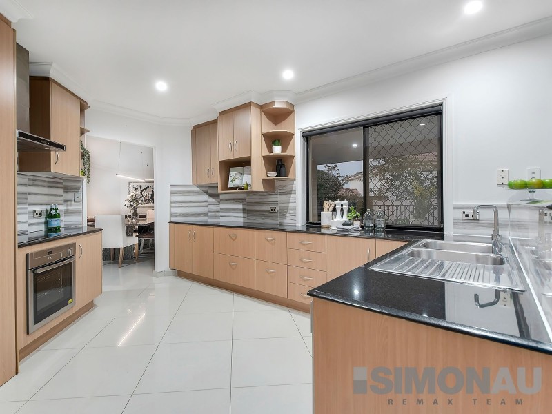 73 Stiller Drive, Kuraby QLD 4112