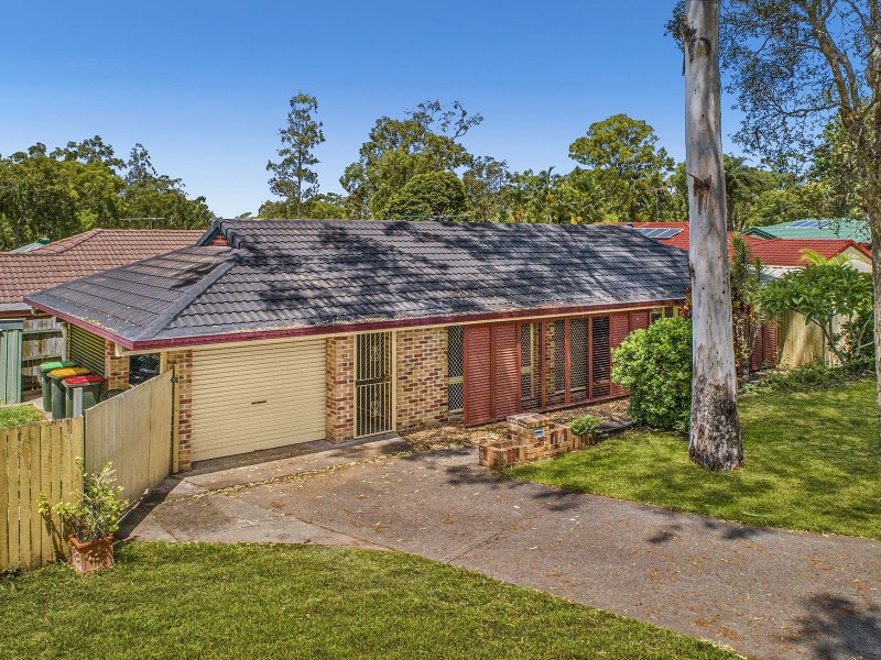 2 Gracemere Pl, Forest Lake QLD 4078