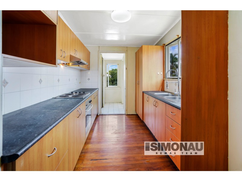 72 Warrigal Rd, Runcorn QLD 4113