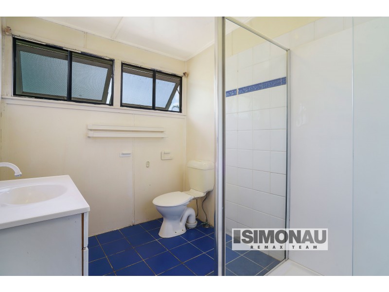 72 Warrigal Rd, Runcorn QLD 4113