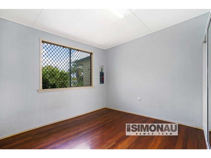 72 Warrigal Rd, Runcorn QLD 4113