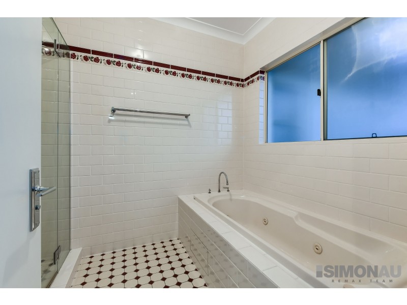 110 Kardella Street, Stretton QLD 4116