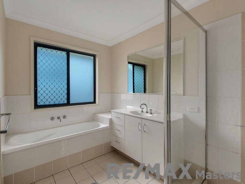 37 Reardon Street, Calamvale QLD 4116