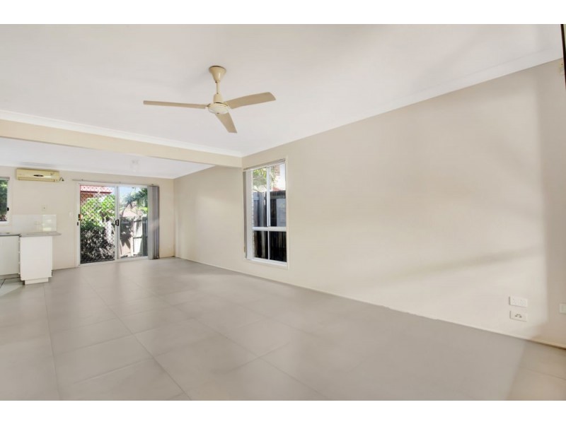 24/122 Johnson Road, Hillcrest QLD 4118