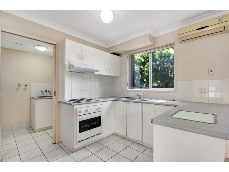24/122 Johnson Road, Hillcrest QLD 4118