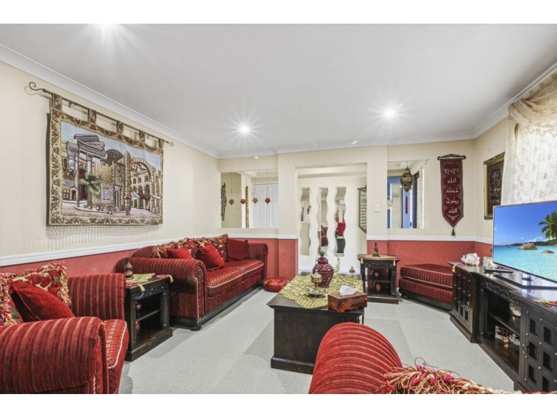 24 Kalbarri Street, Parkinson QLD 4115