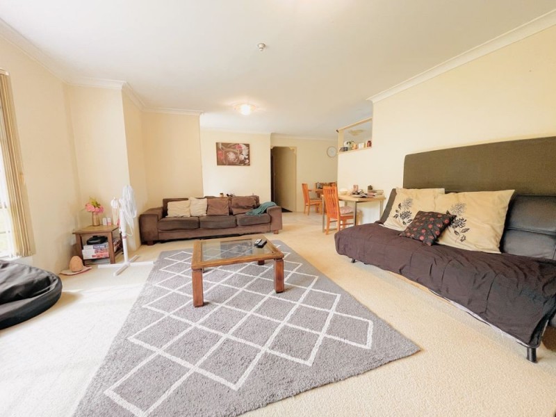 15 Centaurus Crescent, Regents Park QLD 4118