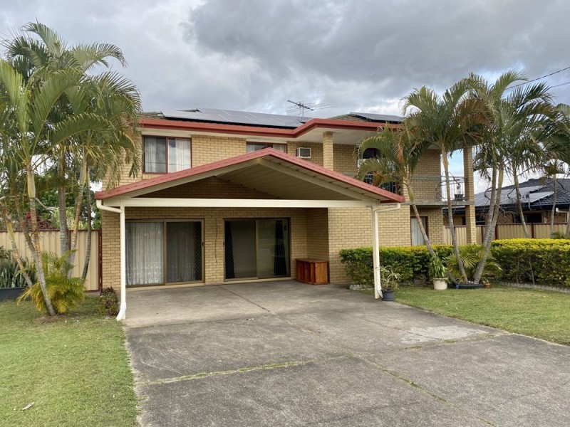 7 Stangate Street, Hillcrest QLD 4118