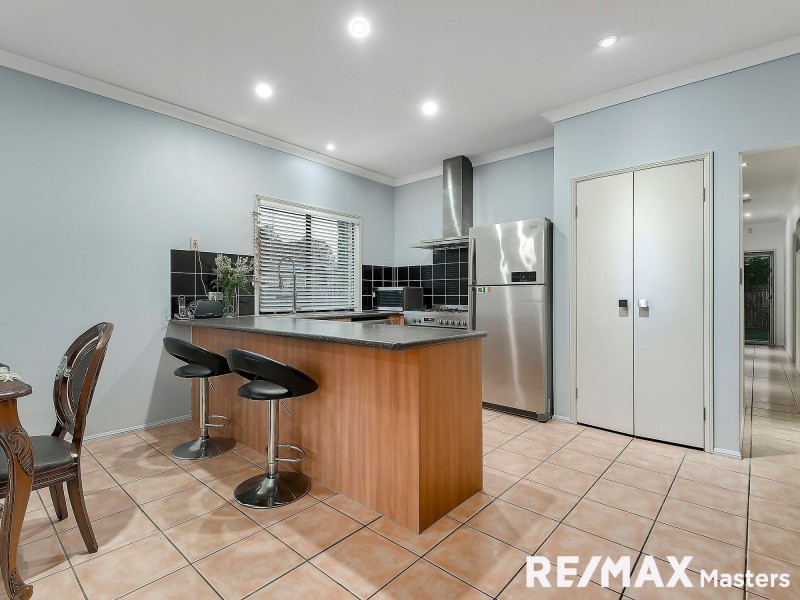 16 Capricorn Avenue, Crestmead QLD 4132