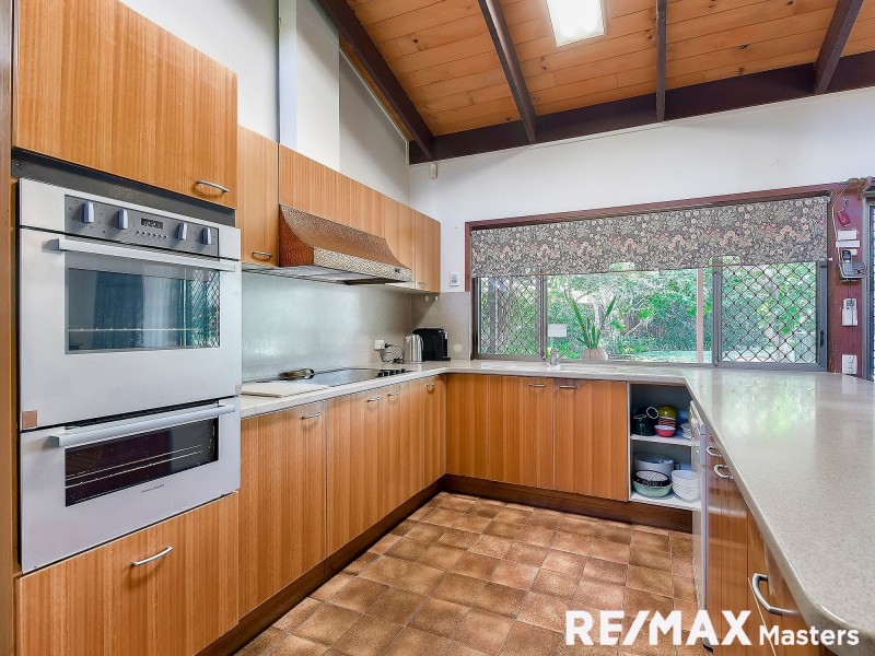 3 Davrod Street, Robertson QLD 4109