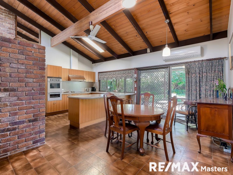 3 Davrod Street, Robertson QLD 4109