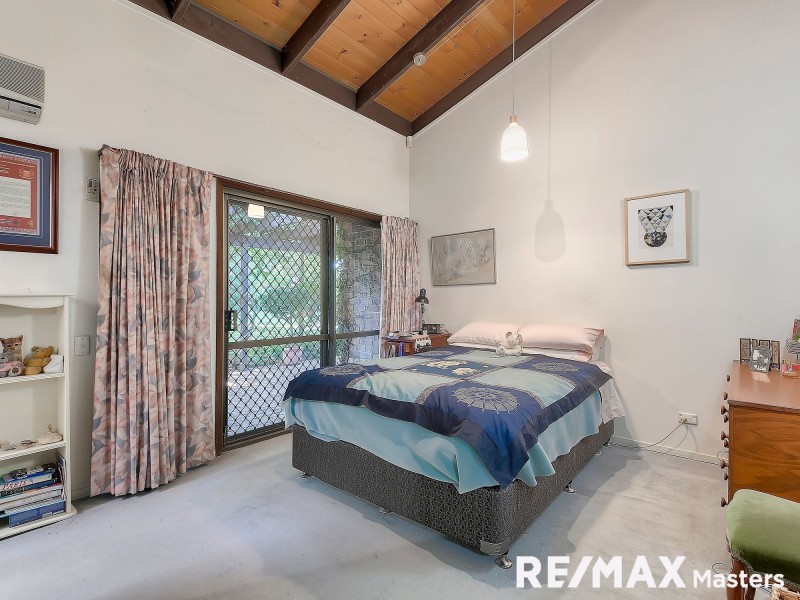 3 Davrod Street, Robertson QLD 4109