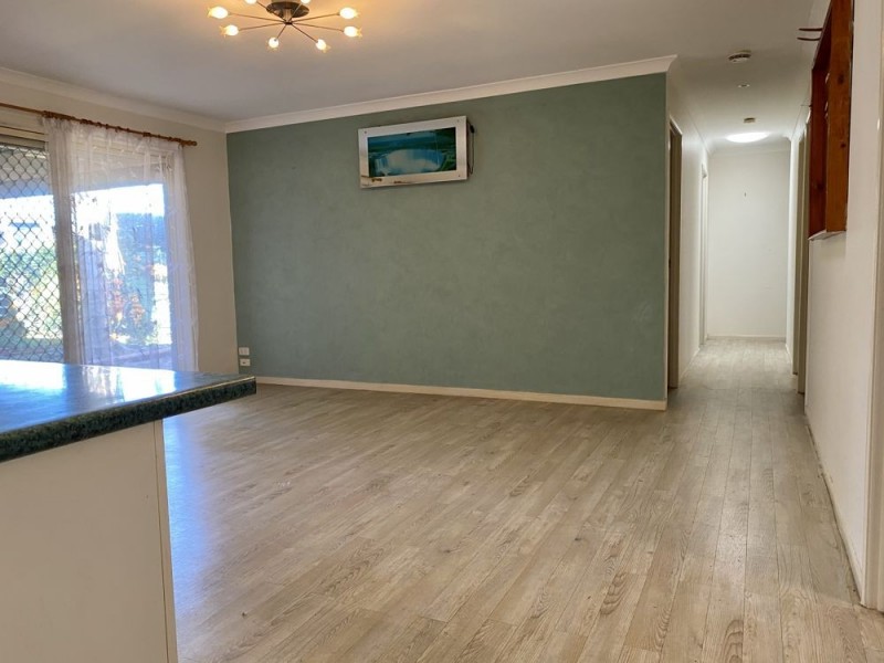 15 Lyndon Court, Boronia Heights QLD 4124