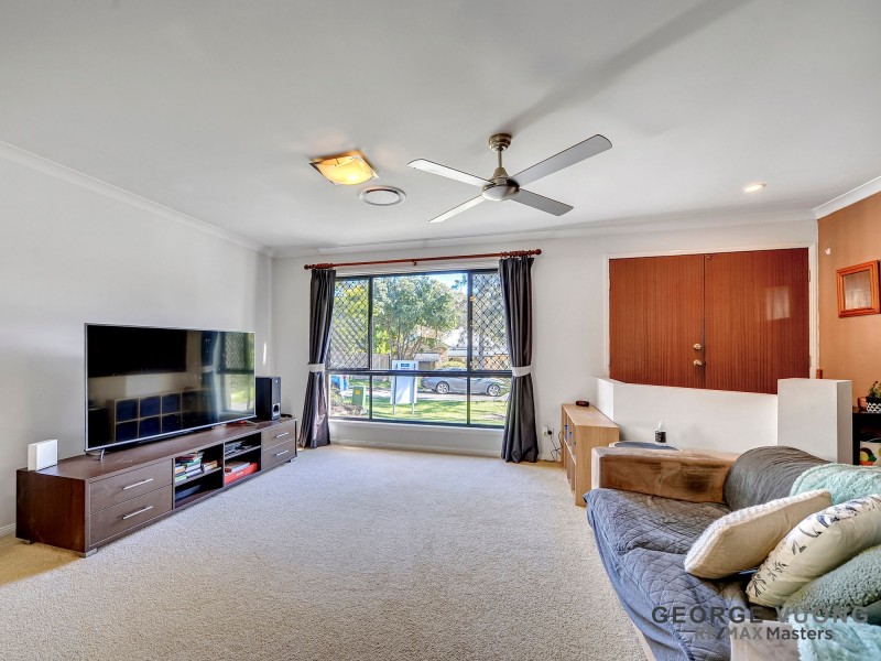 7 Sherringham Cl, Forest Lake QLD 4078