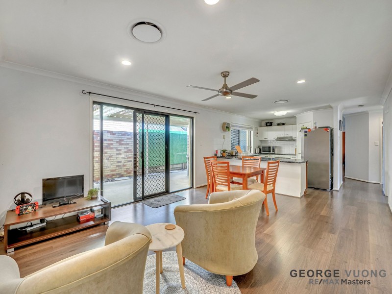 7 Sherringham Cl, Forest Lake QLD 4078