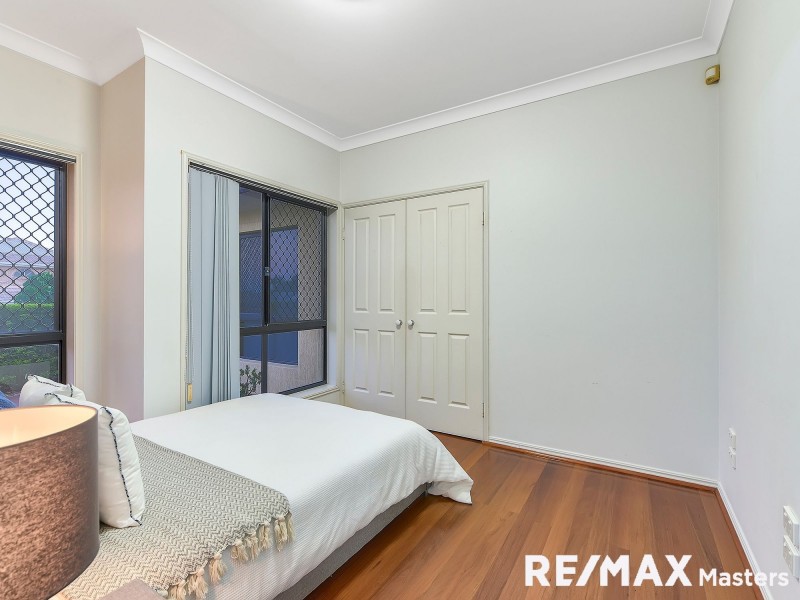 68 Maywood Crescent, Calamvale QLD 4116
