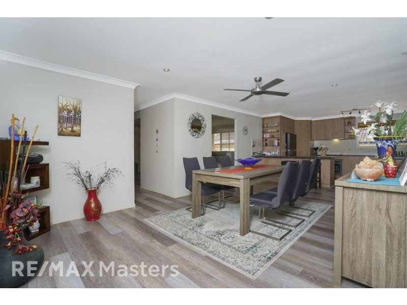 3 Watarrka Drive, Parkinson QLD 4115