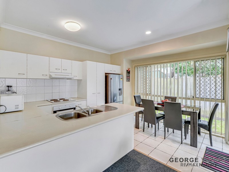 3 Richmond Pl, Forest Lake QLD 4078