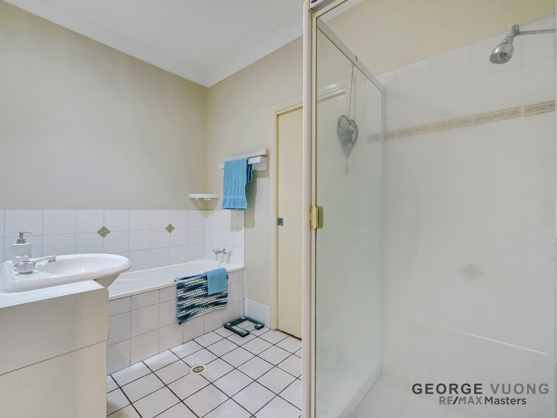 3 Richmond Pl, Forest Lake QLD 4078