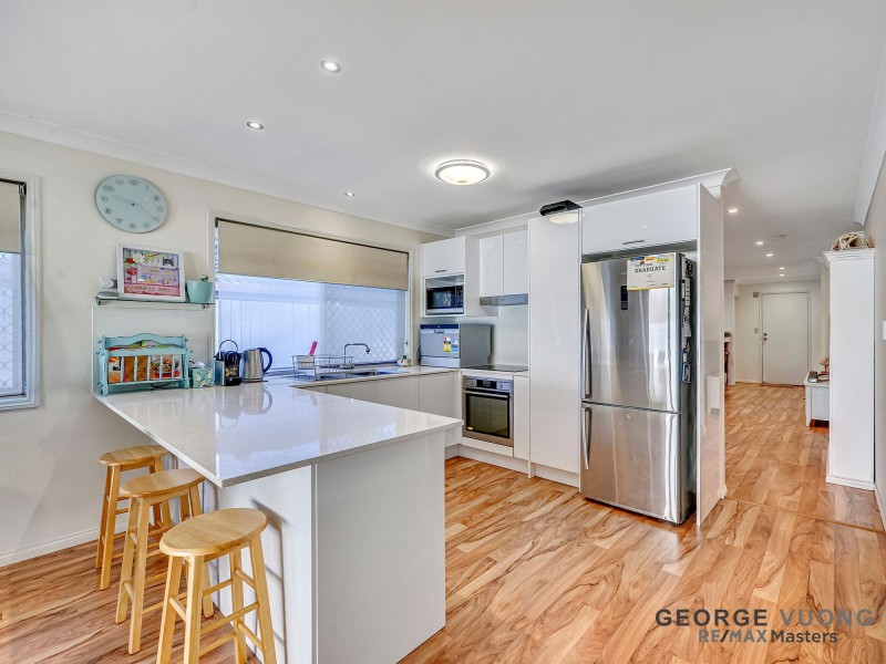 66 Clarendon Cct, Forest Lake QLD 4078