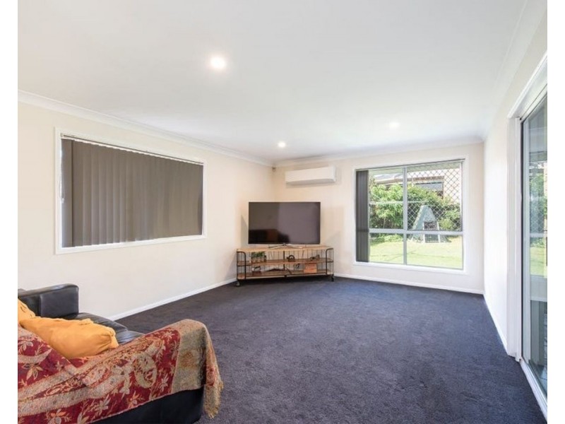 1 Japonica Place, Calamvale QLD 4116