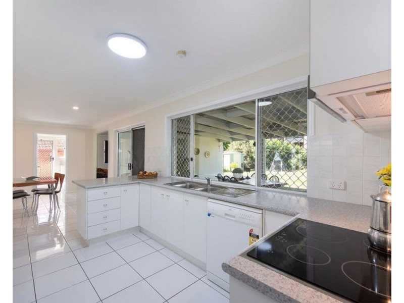 1 Japonica Place, Calamvale QLD 4116