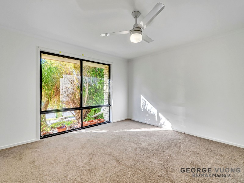 84 Coventina Cr, Springfield Lakes QLD 4300