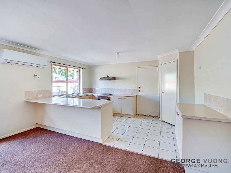 3 Phillip Pl, Forest Lake QLD 4078
