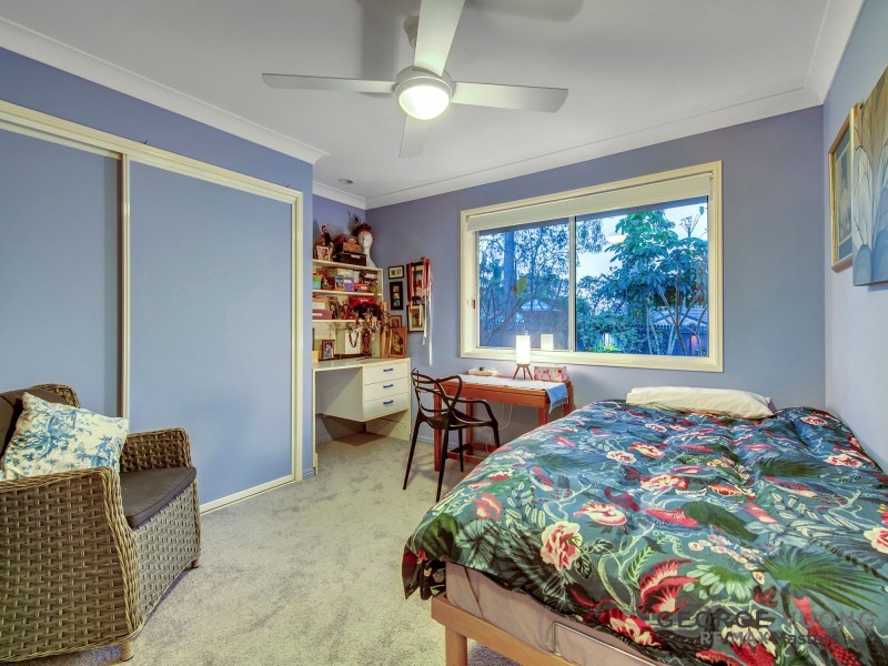 37 Lanata Cr, Forest Lake QLD 4078