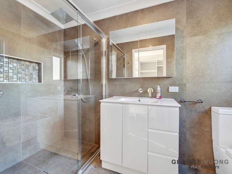 5 Mandarin Cl, Forest Lake QLD 4078