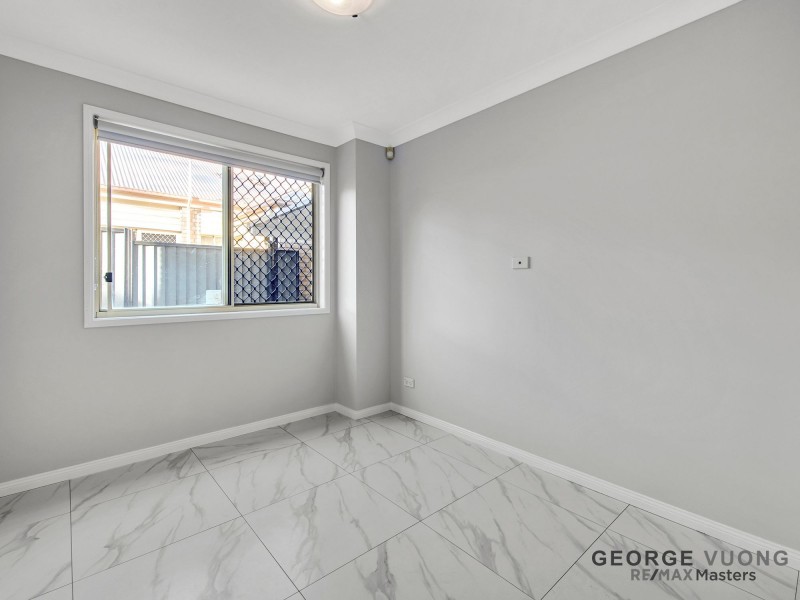 5 Mandarin Cl, Forest Lake QLD 4078