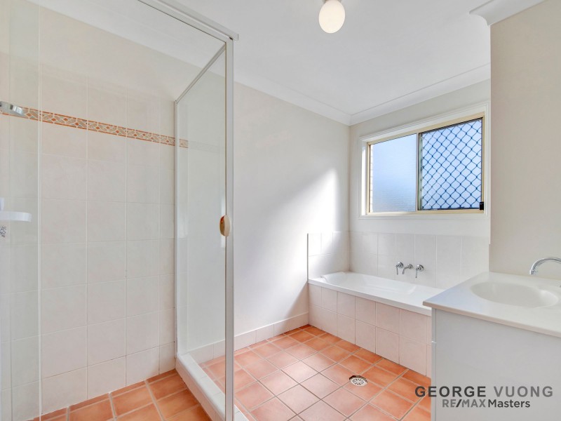 23 Leyburn Cr, Forest Lake QLD 4078