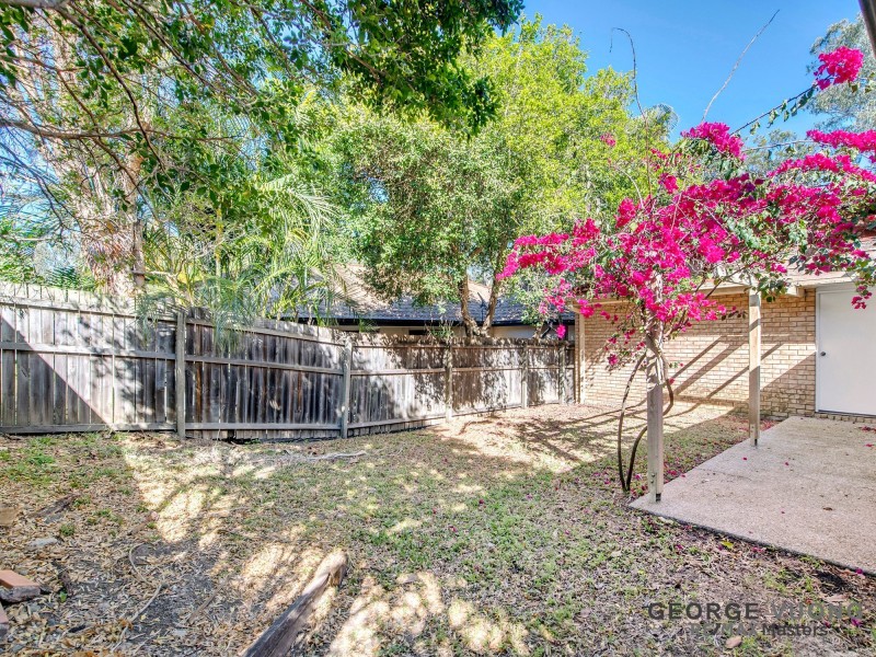 23 Leyburn Cr, Forest Lake QLD 4078