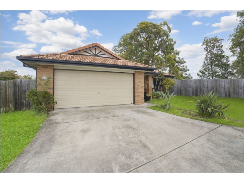 32A Spruce Street, Loganlea QLD 4131