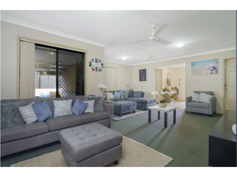 32A Spruce Street, Loganlea QLD 4131