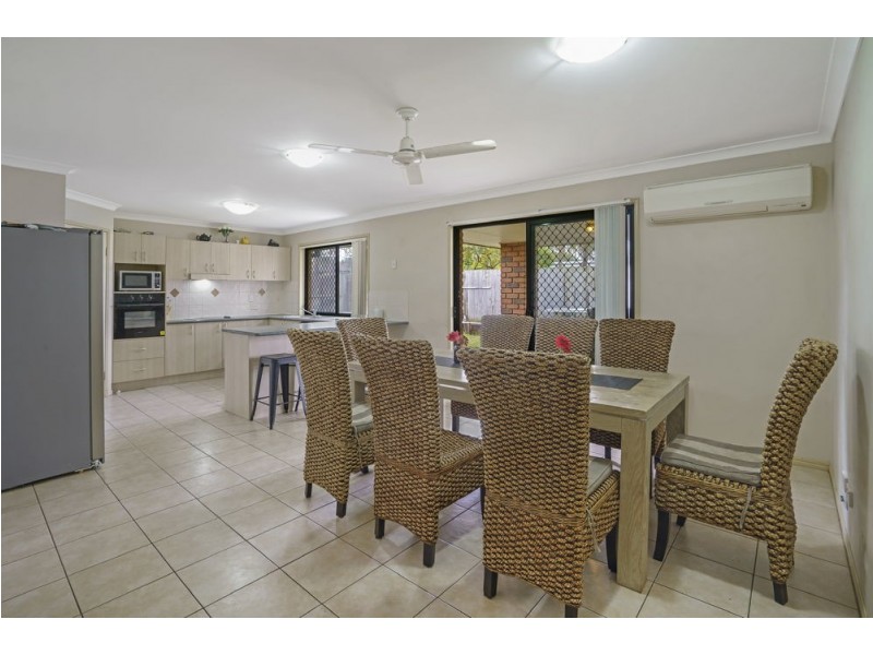 32A Spruce Street, Loganlea QLD 4131