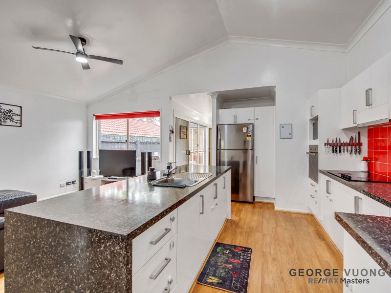 5 Winnecke Cl, Forest Lake QLD 4078