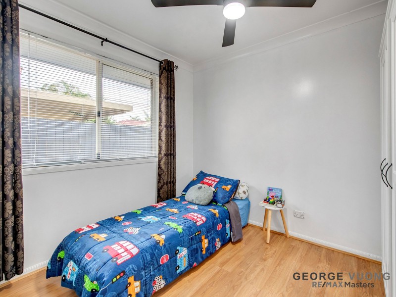 5 Winnecke Cl, Forest Lake QLD 4078