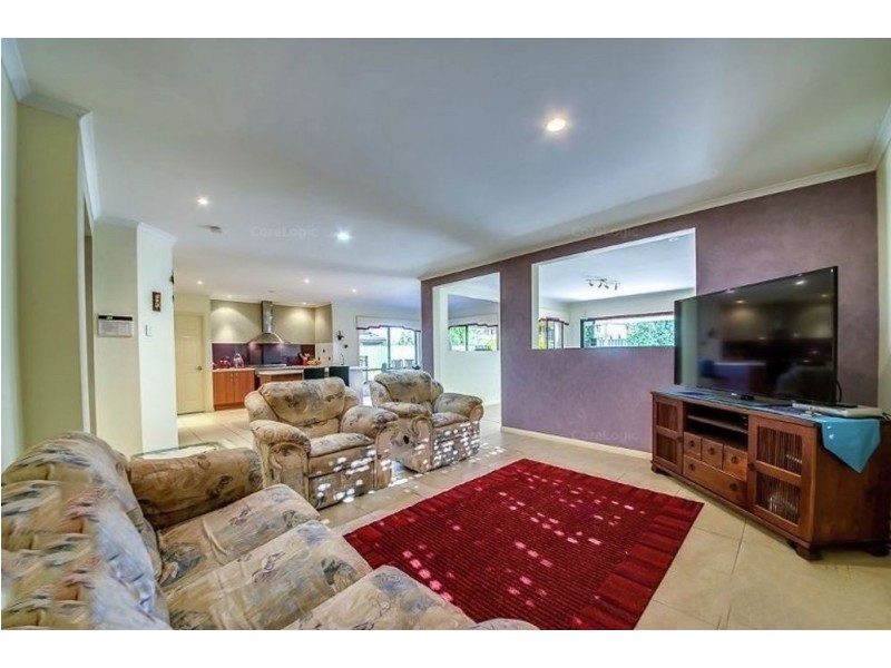 77 Claremont Parade, Forest Lake QLD 4078